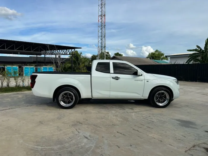 Isuzu D-Max Cab 1.9 S ปีจด 2022 รถมือสองหาดใหญ่ รูปที่ 8