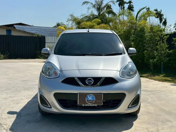Front view of Nissan March 1.2 EL year 2022 silver color used car in Hatyai รูปที่ 2