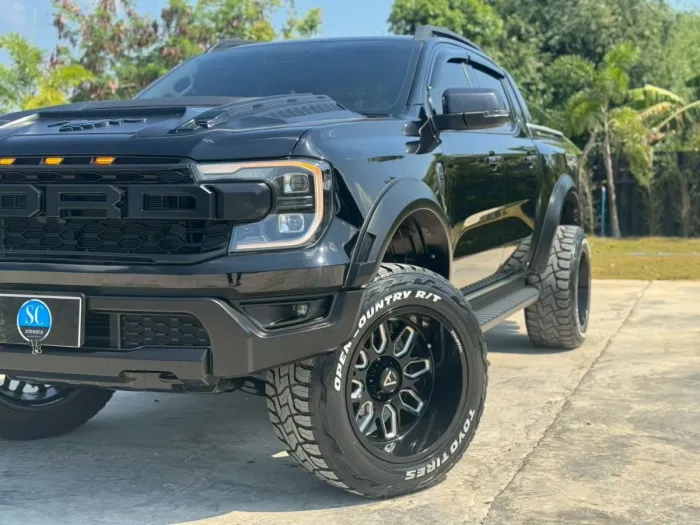 Front view of Ford Ranger Double Cab 2.0 Turbo Sport AT year 2024 black color used car in Hatyai รูปที่ 7